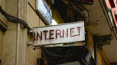 Photo by Alena Lavrova